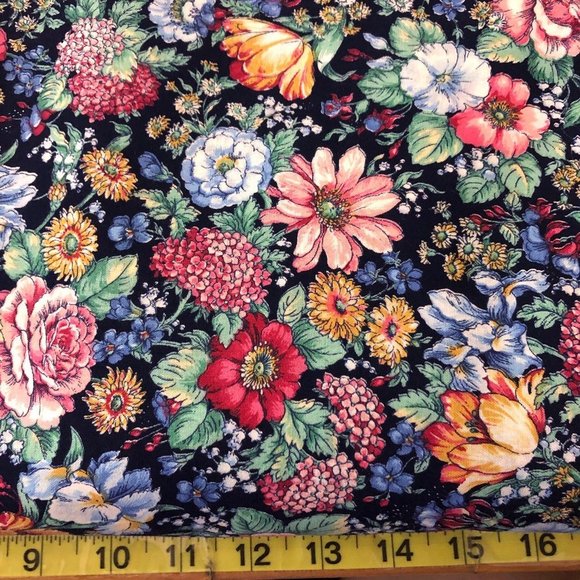 Quilt Cotton Fabric Material - 1 3/4 yard Blue Floral Blue Green Pink #567-3 - Picture 2 of 2